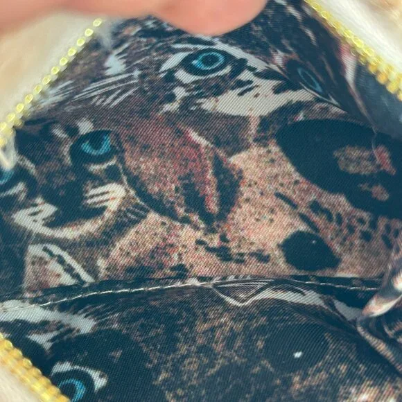 Plush Cat Crossbody Bag - Cream and Black - Picture 8 of 8